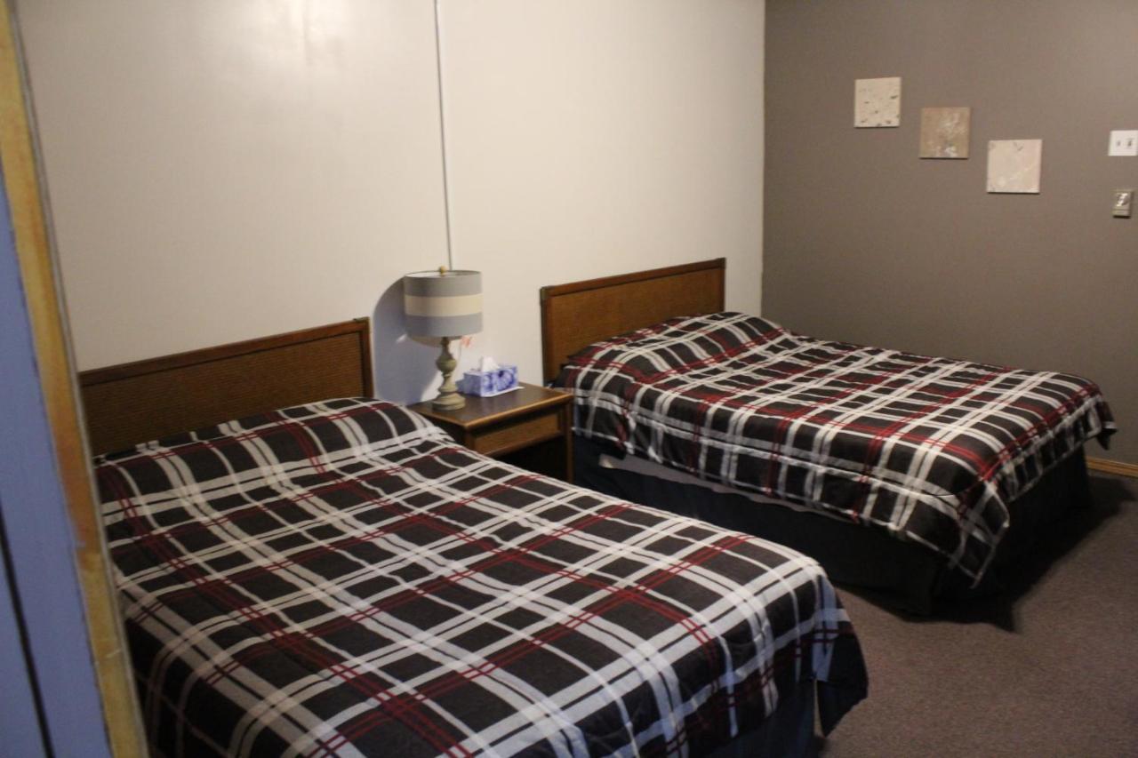 Valley Motor Lodge Minnedosa Buitenkant foto