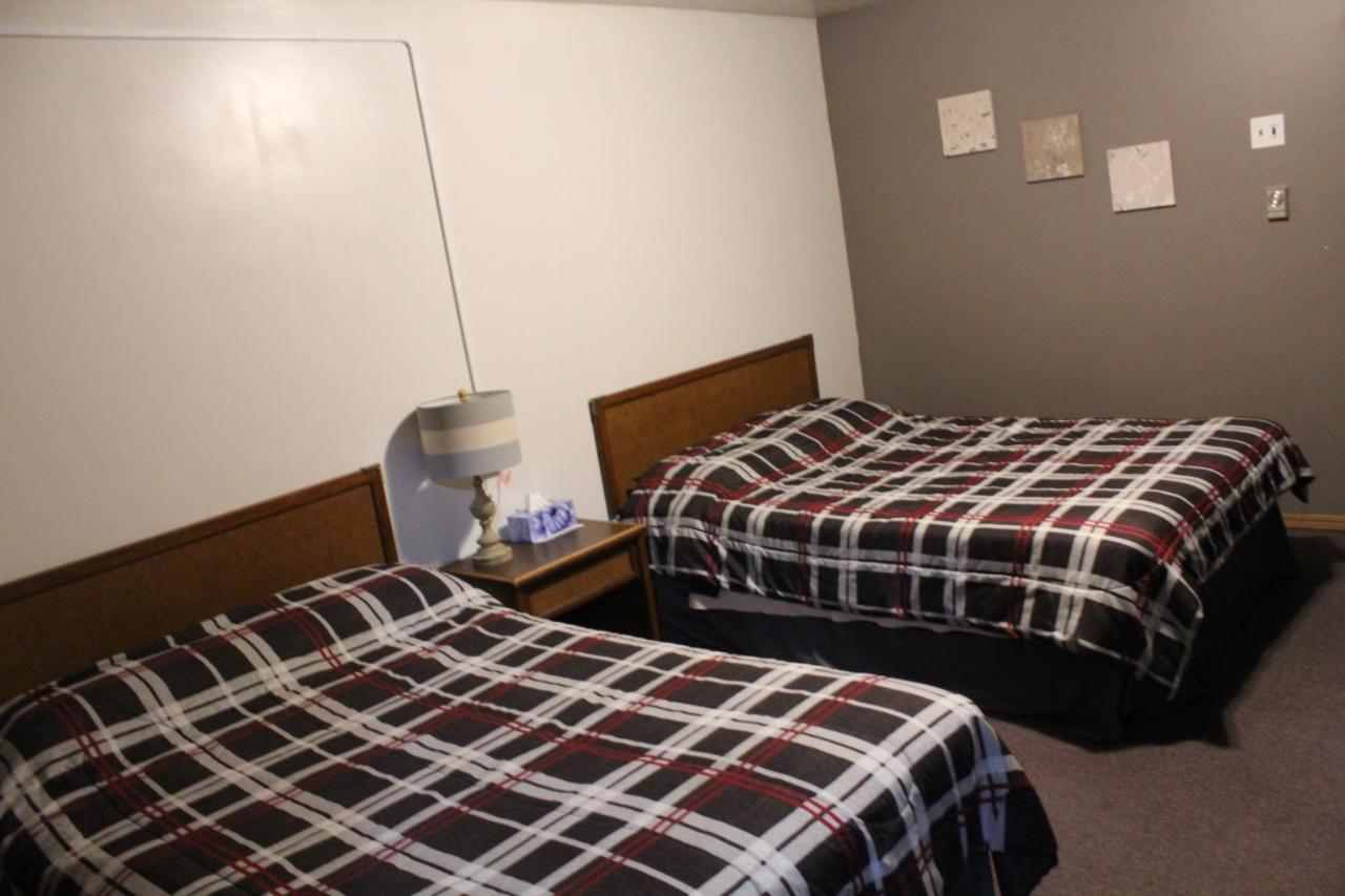 Valley Motor Lodge Minnedosa Buitenkant foto